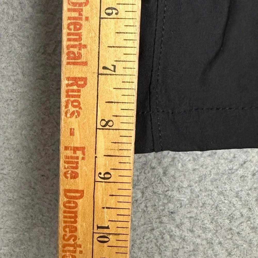 The North Face Shorts Mens 36 Black Hiking Trail Outdoor Stretch Flat Front Logo